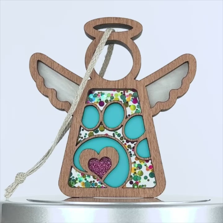 360-degree video of a pet memorial ornament, ideal for remembering your cherished furbaby with love and sympathy.